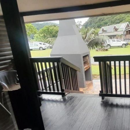 Port St Johns River Lodge Port Saint John's Bagian luar foto